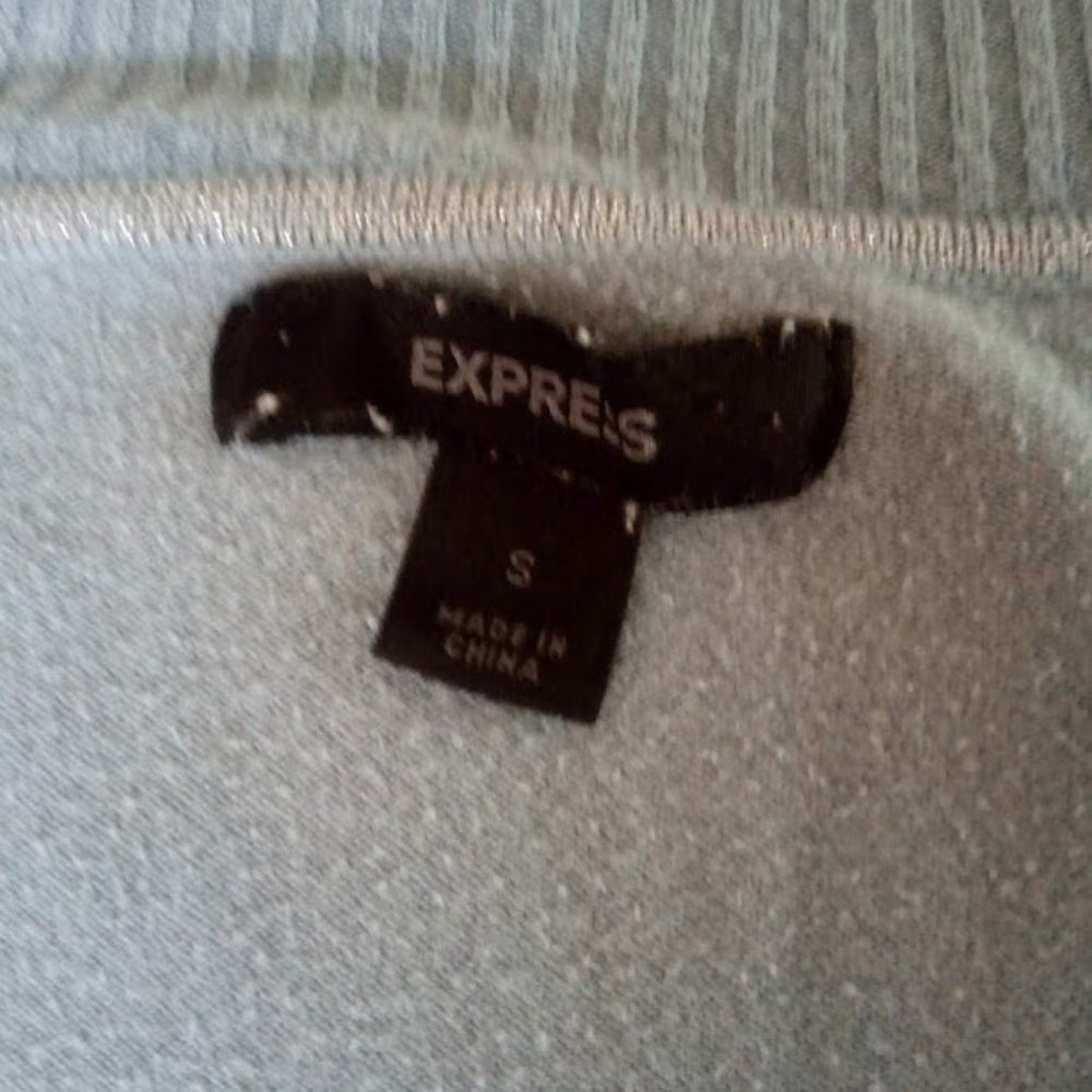 Free w/ the purchase of 2 or more items. - Picture 9 of 9